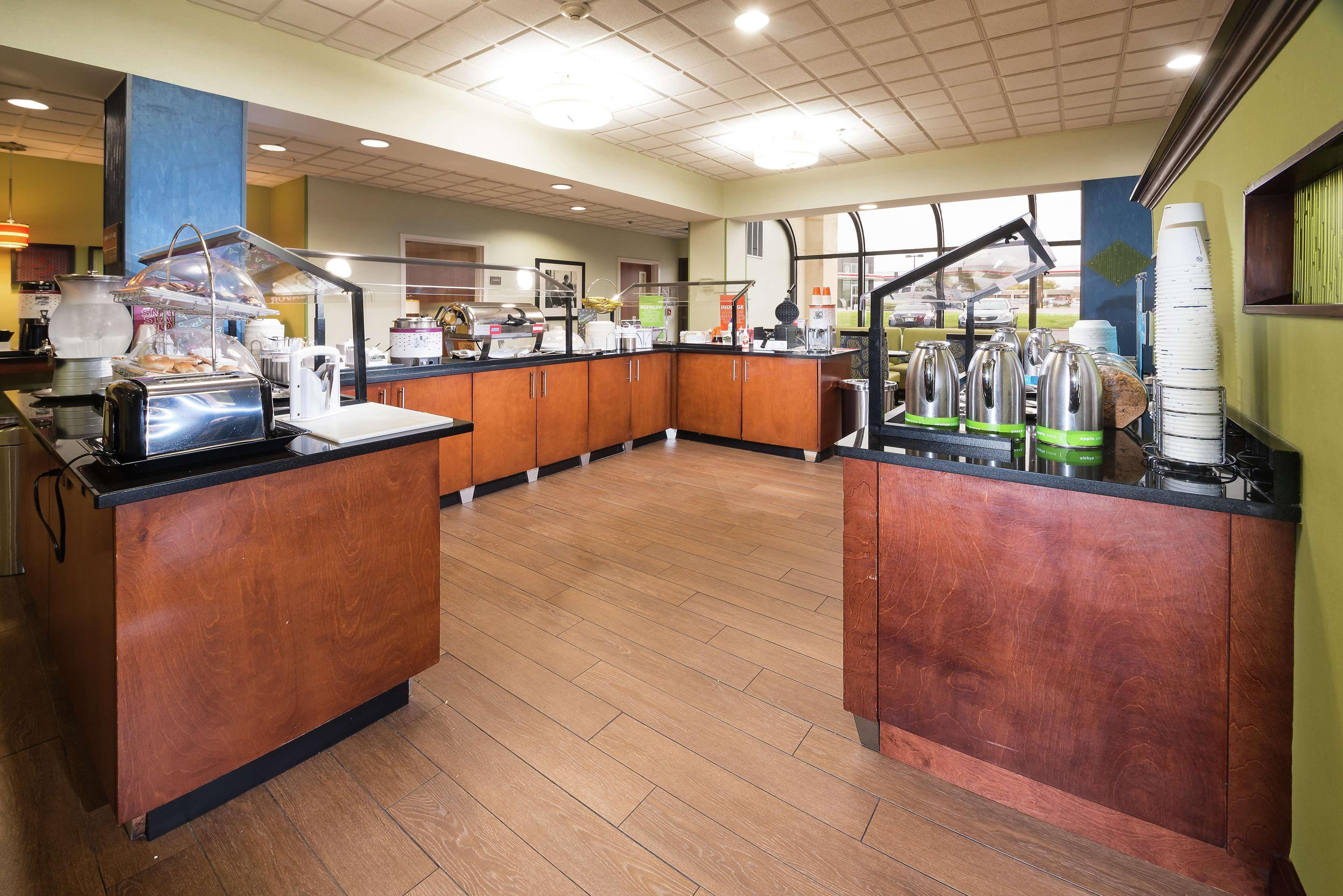 Hampton Inn Tulsa/Broken Arrow Exterior photo