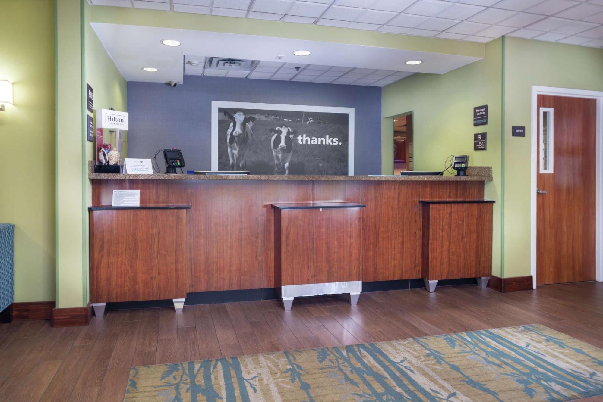 Hampton Inn Tulsa/Broken Arrow Exterior photo